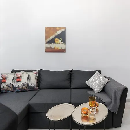 C.7 Cyclamen #loft_studio_near_the_sea Apartment *